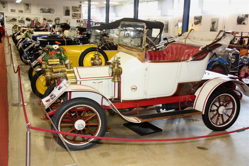 2010-10-10 Herbstausfahrt zum Harter Teichschenke und Automuseum Krpfl